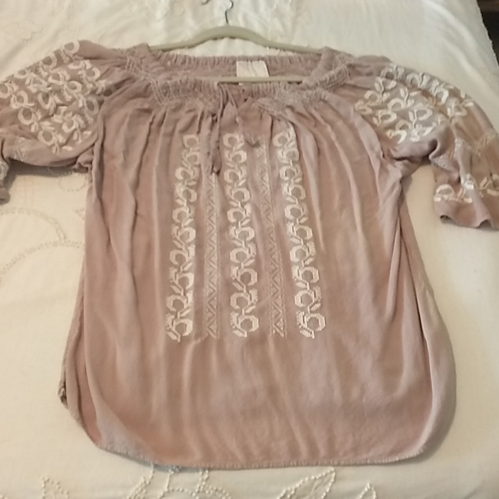 Blouse. Sincerely mary medium